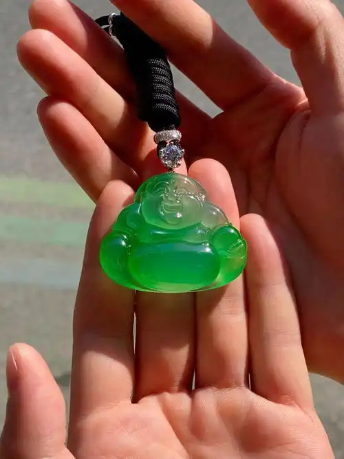 仙女般的美丽,绿色代表富贵,紫色代表珍贵,可遇但不可求