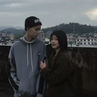 禁欲系头像女生冷漠英国留学