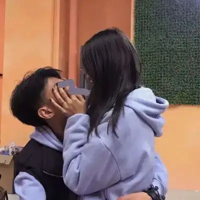 萌系二人情侣图片系列头