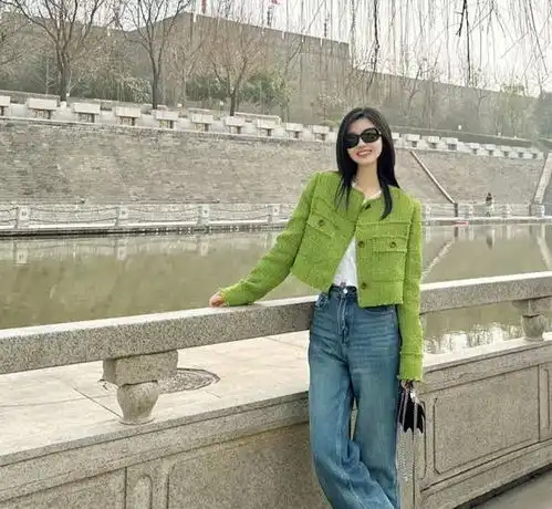 春天流行绿色系穿搭,25套搭配显白又气质,谁穿谁好看