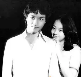 娱乐风向标八卦图图新闻....韩国媒体又爆猛料宋慧乔曾经为rain堕胎