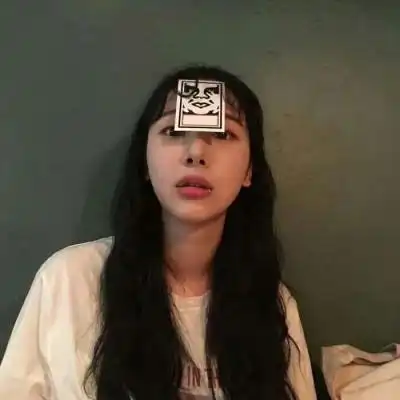 情侣头像一男一女真人系