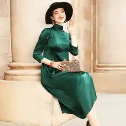 连衣裙挑件高级款,发掘50岁女人的时尚美,最美夕阳红