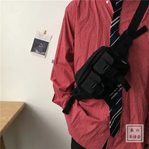 韩版ins百搭暗黑风原宿帆布胸包港风休闲斜挎包日系腰包女学生男