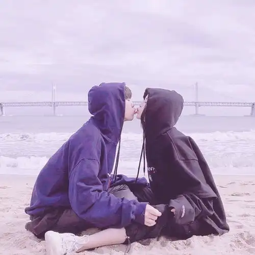 女生不想失去你,才会主动做这3事,小哥哥别不懂呦