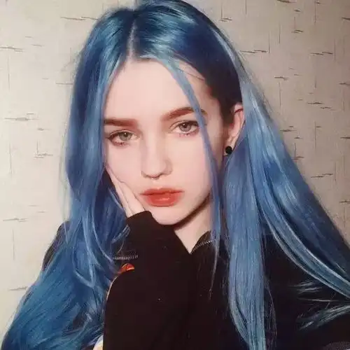 ins女生头像你们这种人城府太深了,不能深交tt