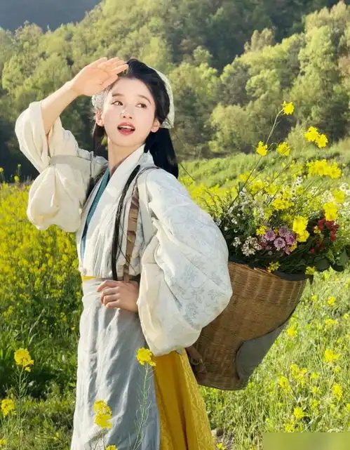 太灵了完美世界火灵儿神还原,真的好有采桑女的感觉啊