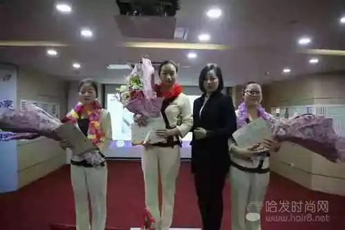 飘渺坊2017年11月份美容员工总结表彰大会,这些小姐姐原来这么棒