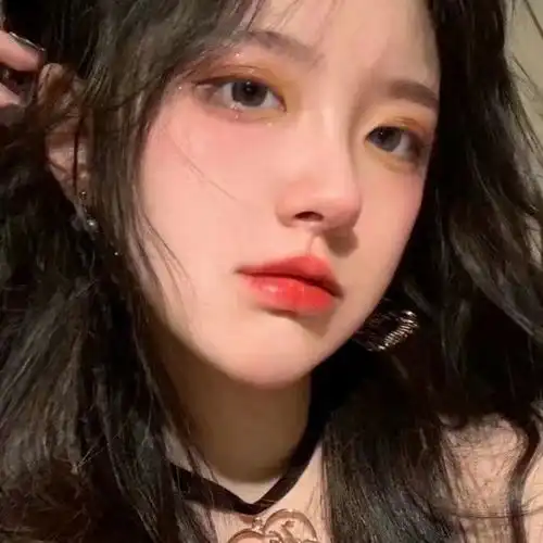 御姐系的头像真人女图