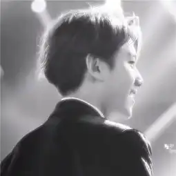 2018男生头像背影伤感霸气有趣的单身好过将就的爱情