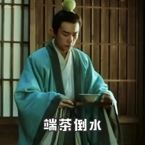易烊千玺当代青年放假回家表情包系列再次上线,可可爱爱的烊宝贝