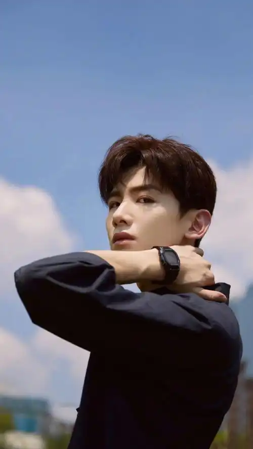 白敬亭丨100张壁纸头像