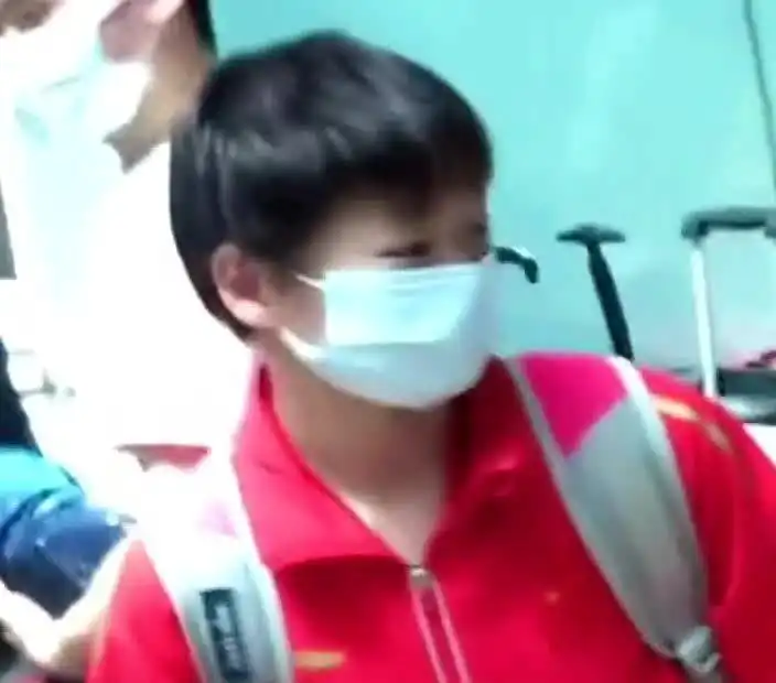 全红婵治愈系笑容太暖了,不管何时都希望全宝阳光快乐