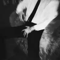 白色衣服男生头像大全