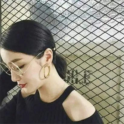 伤感头像女生孤独绝望动
