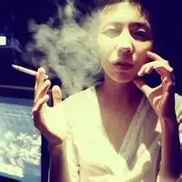 微信男生头像霸气冷酷抽烟微信头像图片大全