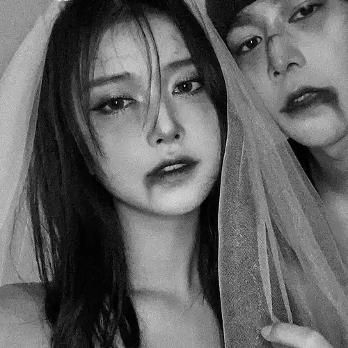 心动的情侣头像