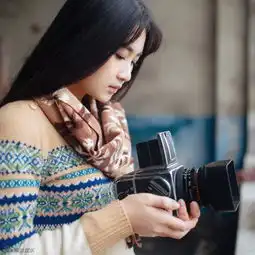 20岁西航女生私照走红长发飘飘惹人怜爱组图