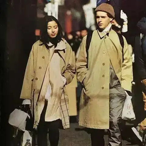 卡其风衣,不一样的冬天