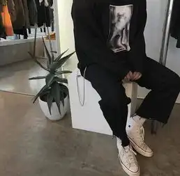 别惊讶,这种裤型男女通杀