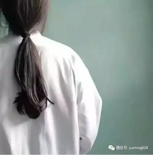 丧系头像男生背影女头