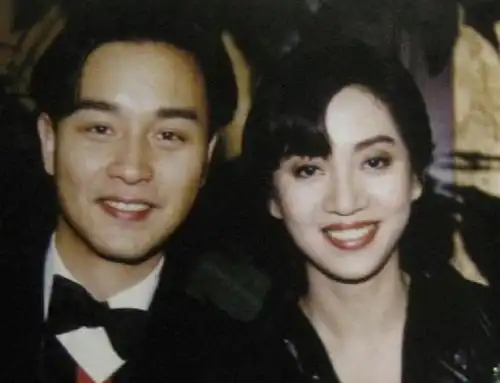 张国荣千里追挚爱,禁忌爱情被狗仔偷拍,反而成就世纪绝唱