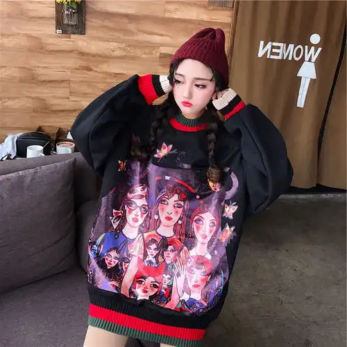 大多数女的秋季都不穿毛衣了9月流行新款卫衣时髦又好看