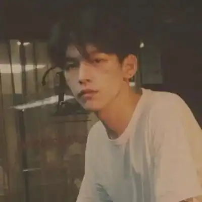 黑系男生头像头像真人掌