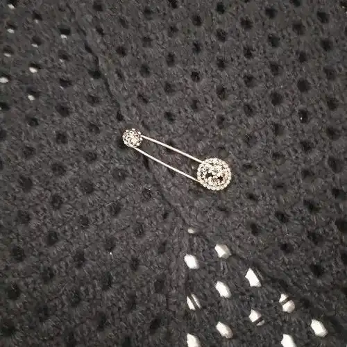 玫瑰含嫣设计的坎肩背心完工了,效果漂亮啊