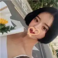 个性韩系女生头像时尚可爱的简单女生