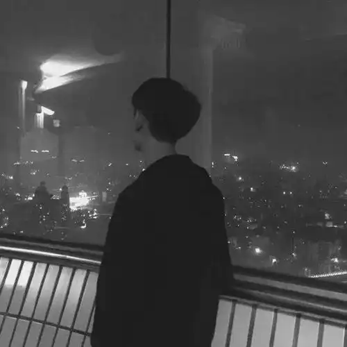 黑色系男头冷酷霸气背影