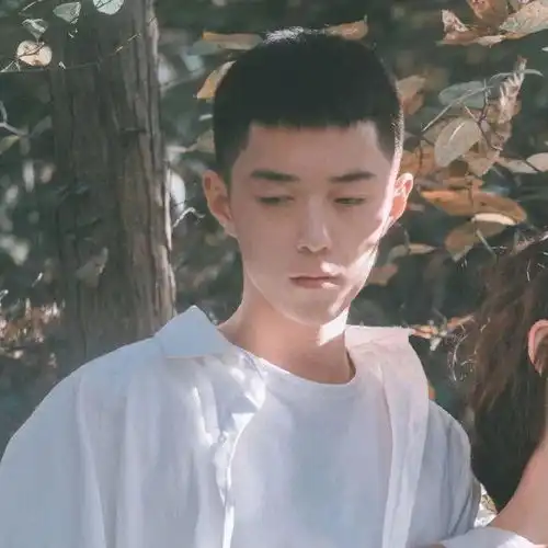 有好的头像么男生