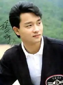 她是张国荣生前正牌女友,被汤镇业苦苦追求,如今