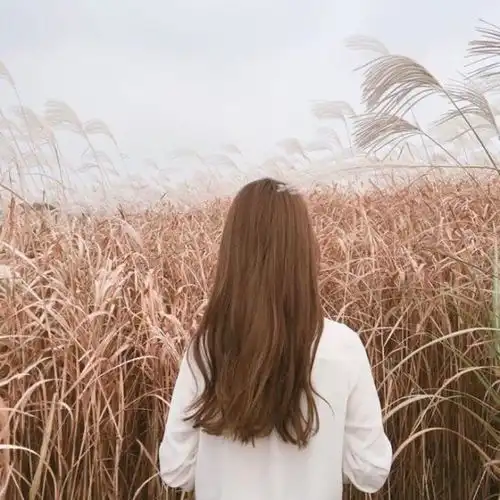 长期缺钱的女人,身上多半会有这3个习惯,希望你一个没有