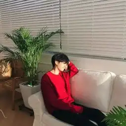 颓废个性男生高清系列大图喝不醉