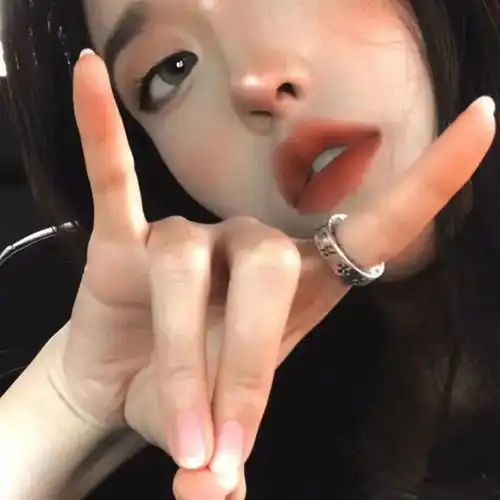 超可的女生头像集