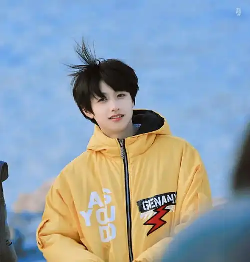 朱志鑫神图头像壁纸