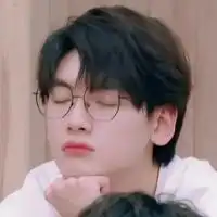 翟潇闻头像卡通可爱翟潇闻头像