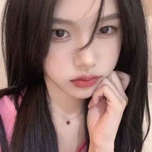 精选优质温柔小众好看的女生头像233