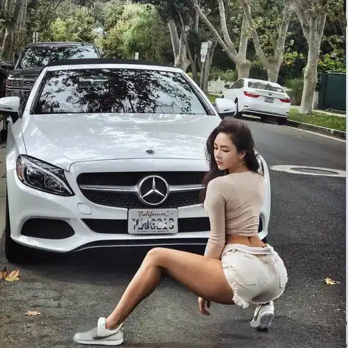 130斤的健身女孩有多性感这样身材颜值堪称人间bug的女孩你见过吗