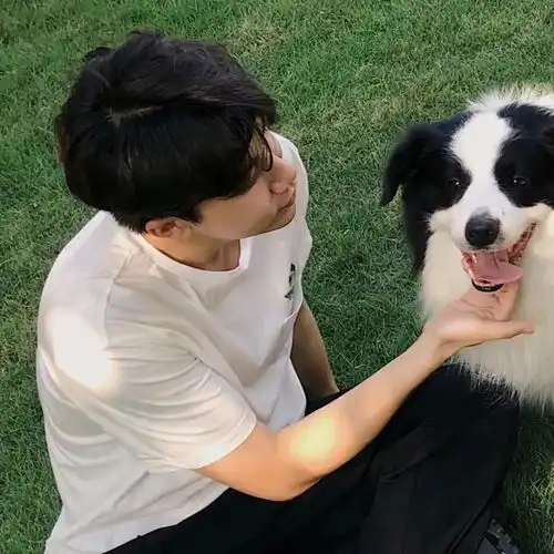 情侣头像有你在身边就很安心