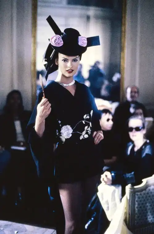 他是全球最邪魅的男人,成就了dior最好的15年,连戴安娜王妃都被他征服