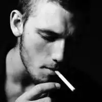 欧美花臂男头像黑白欧美纹身花臂男头像