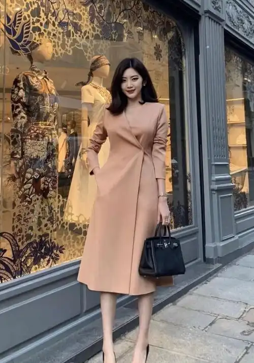 韩系穿搭太少女看这位韩国气质博主穿搭,简约高贵又女神