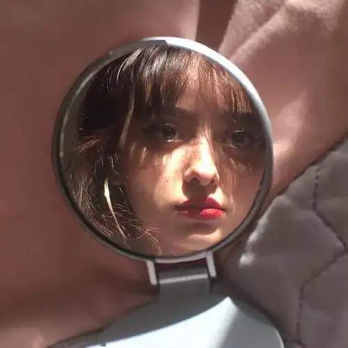 精选火爆抖音的100张头像,手绘插画复古港风欧美清新文艺唯美古风5大系列等着你来换