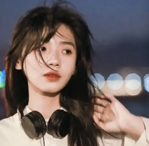 女生头像白月光