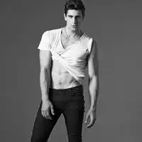 黑系头像男insqq头像