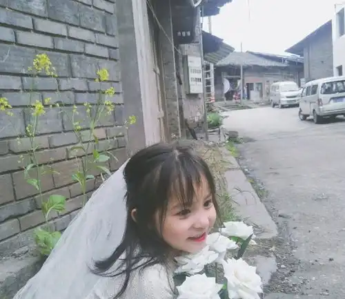 可盐可甜的仙女头像