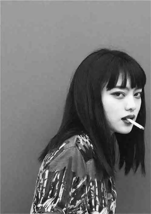 女生头像佛系动漫