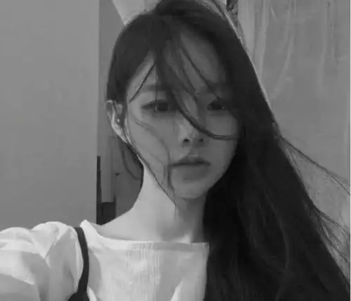 男生突然不秒回qq消息,因为太忙没看到渣男还是太嫩